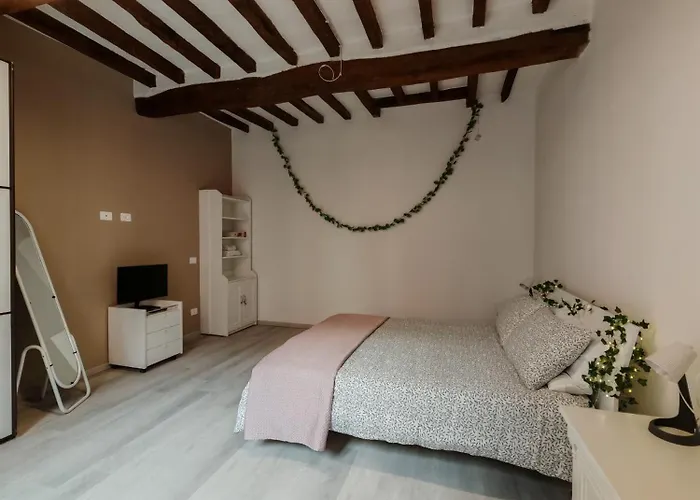 Apartment La Sosta-appartamento A Pochi Passi Dalla Stazione